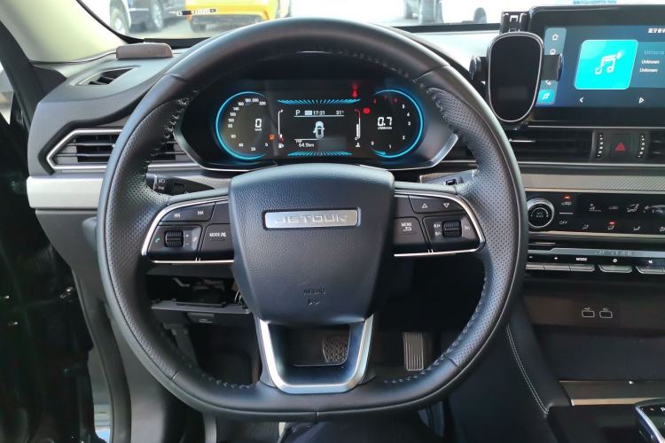 Used Jetour X70S 2022 1.5T DCT Active Version 7-Seater
