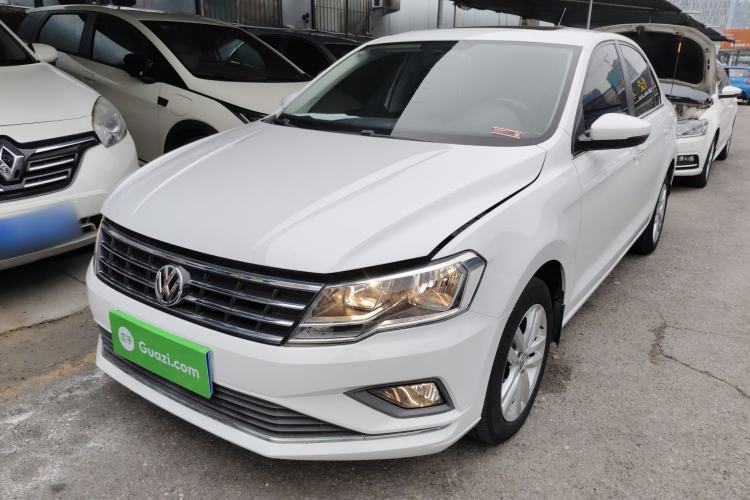 Used Volkswagen Jetta 2017 1.4L Manual Comfort Model
