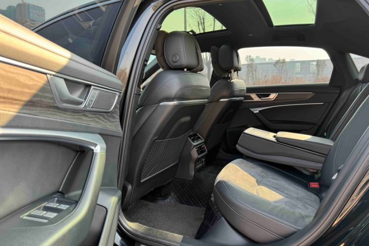 Used Audi A6L 2024 45 TFSI quattro Prestige Dynamic Edition
