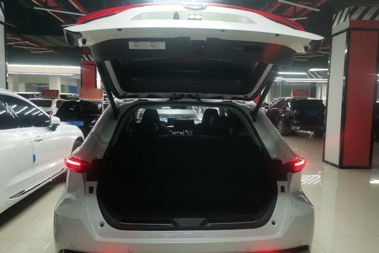 Used Toyota Venza 2023 2.0L CVT Two-Wheel Drive Prestige Version
