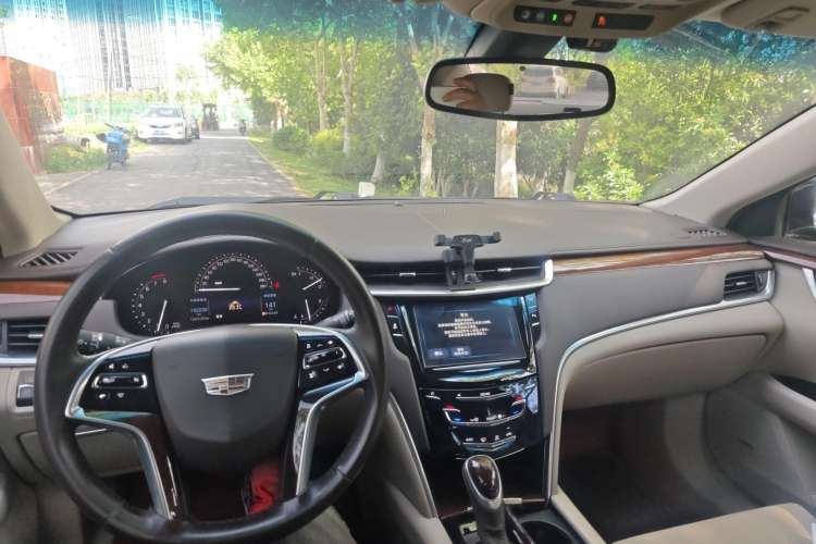 Used Cadillac XTS 2017 28T Elite Model
