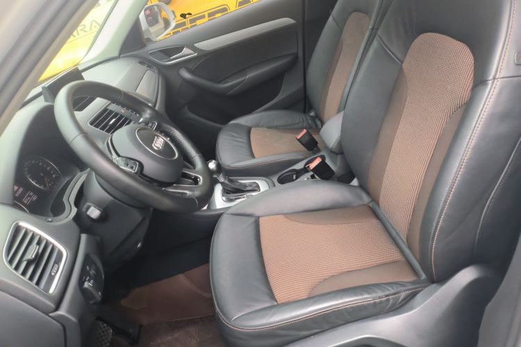 Used Audi Q3 2017 35 TFSI Fashion Model
