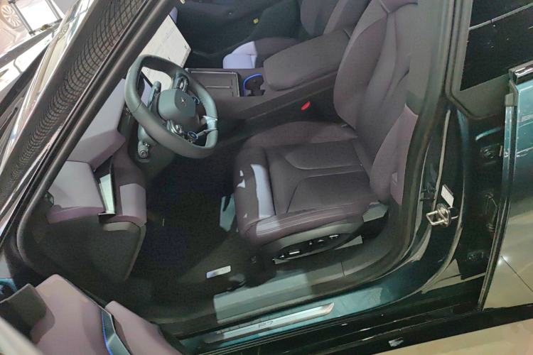 Used XPeng P7 2025 Model—702 Long Range Ultra
