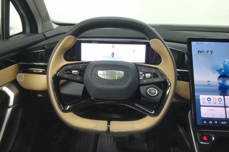 Used Geely Auto FX11 2023 1.5TD DCT Prestige Edition
