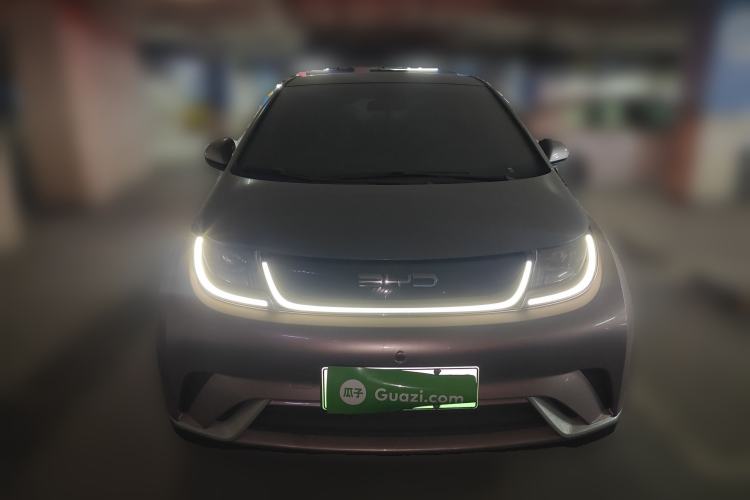 Used BYD Dolphin 2021 405 km Fashion Edition
