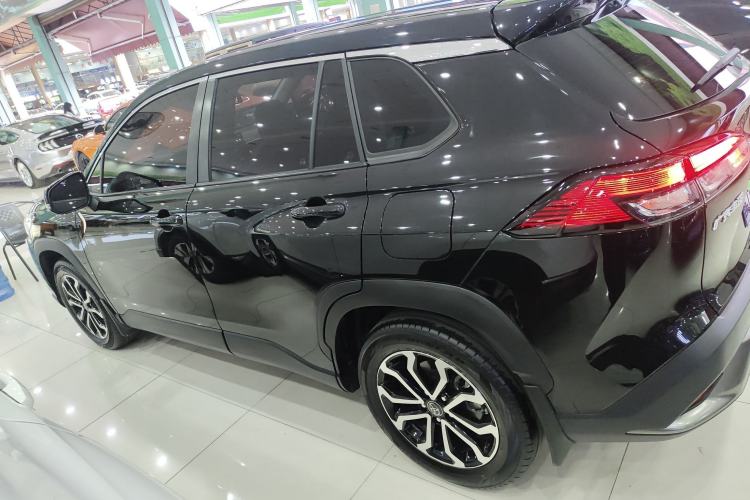 Used Toyota FRONTLANDER 2023 2.0L CVT Luxury Edition
