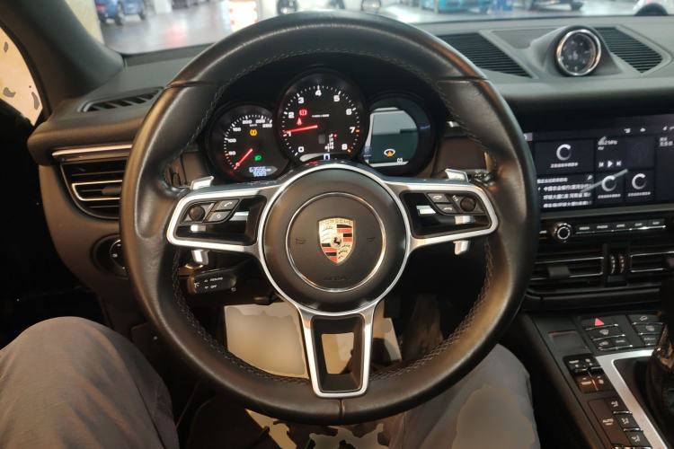 Used Porsche Macan 2021 Macan 2.0T