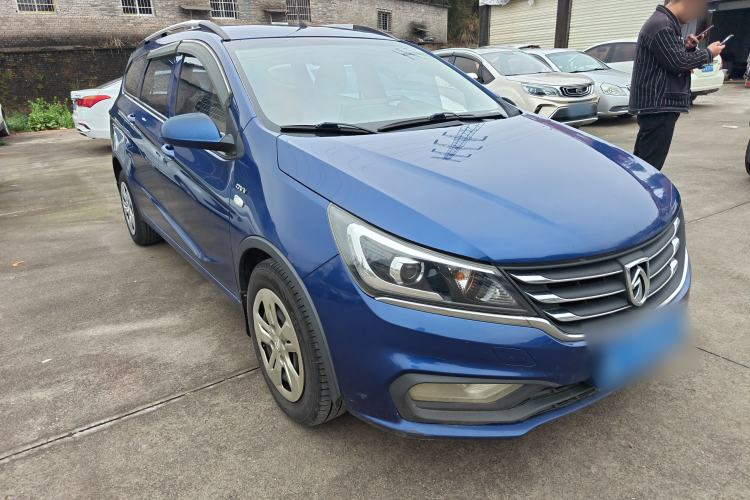 Used Baojun 310W 2017 1.5L Manual Comfort Model China V Standard