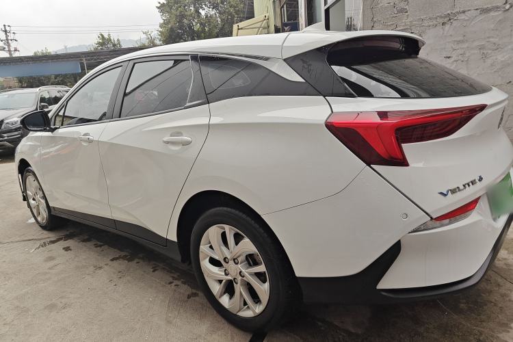 Used Buick Velite 6 2023 Revised Version 430 km Range – Commuter Edition