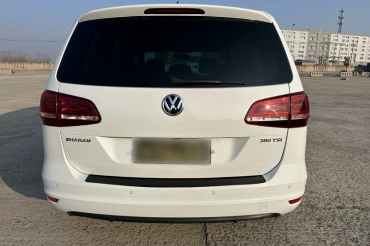 Used Volkswagen Sharan 2018 380TSI Luxury 7-Seater

