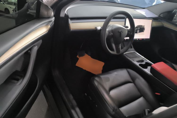 Used Tesla Model Y 2022 Rear-Wheel-Drive Version
