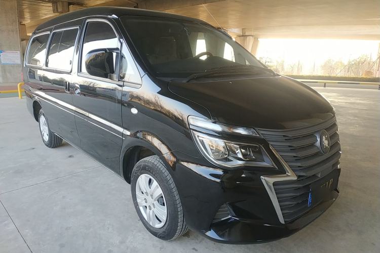 Used FORTHING Lingzhi 2023 M5L 1.6L Base Model 5 Seats
