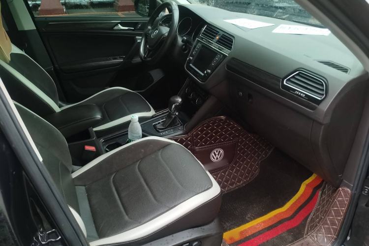 Used Volkswagen Tiguan L 2017 330TSI Automatic Two-Wheel Drive Luxury Edition
