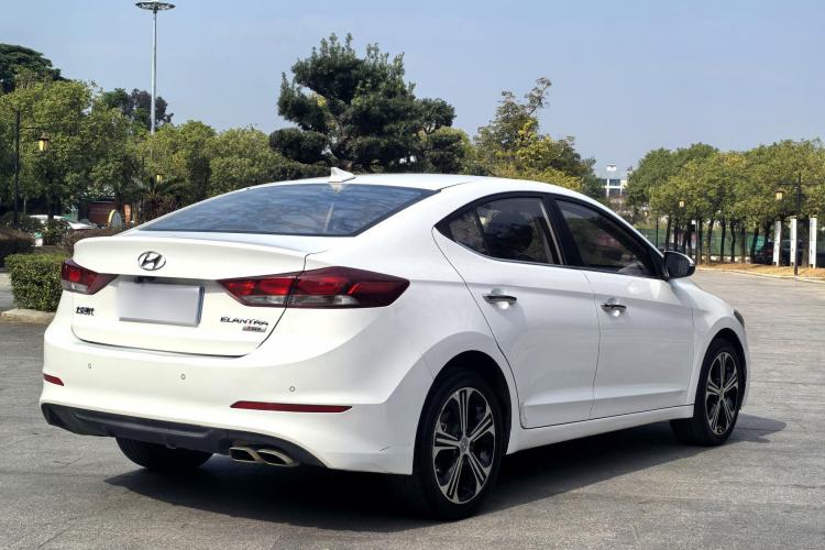 Used Hyundai Elantra 2018 1.4T Dual-Clutch Xuan Dong · Dynamic Edition