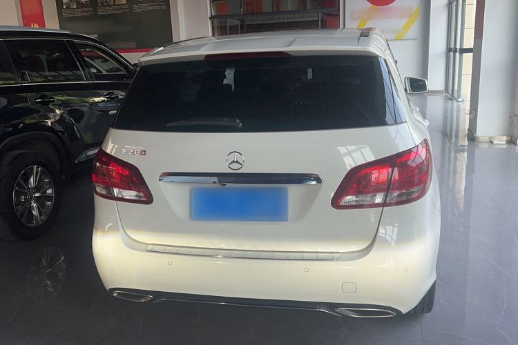 Used Mercedes-Benz B-Class 2017 B 200 Sport Edition
