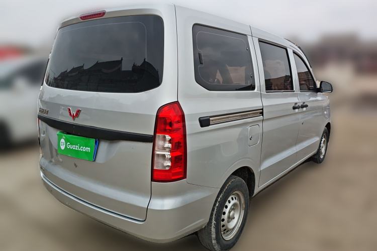 Used Wuling Hongguang V 2019 1.5L Base Version China VI LAR