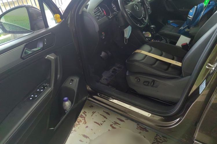 Used Volkswagen Tiguan L 2018 380TSI Automatic All-Wheel Drive Luxury Edition