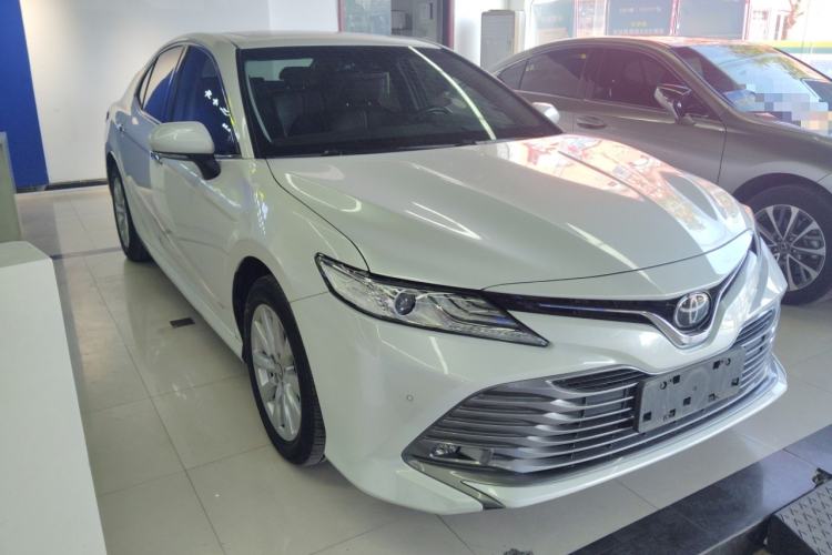 Used Toyota Camry 2019 Revised Version 2.0G Luxury Edition
