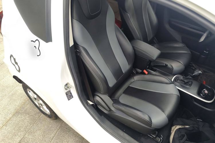 Used Roewe Clever 2022 311km QiQi BoBo Edition
