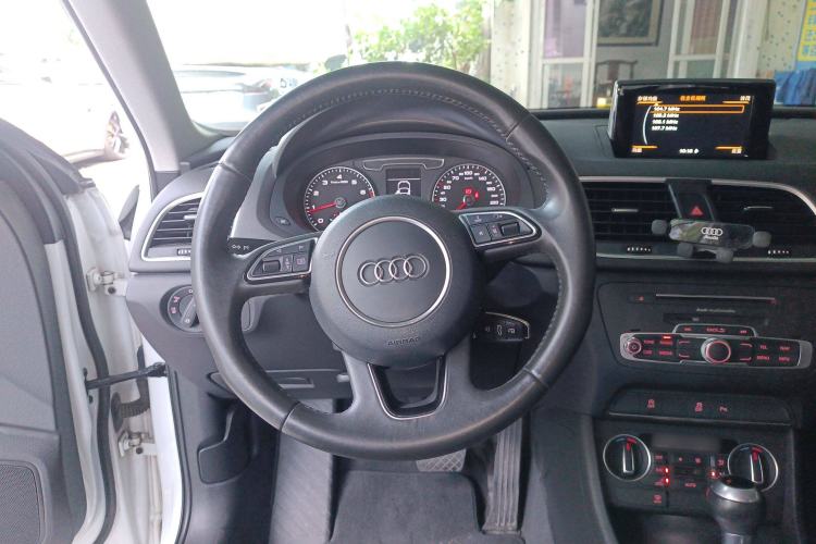 Used Audi Q3 2018 30th Anniversary Edition 35 TFSI Fashion Model
