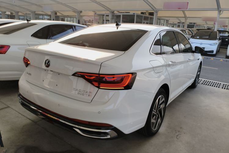 Used Volkswagen Sagitar 2023 300TSI DSG Excellence Edition
