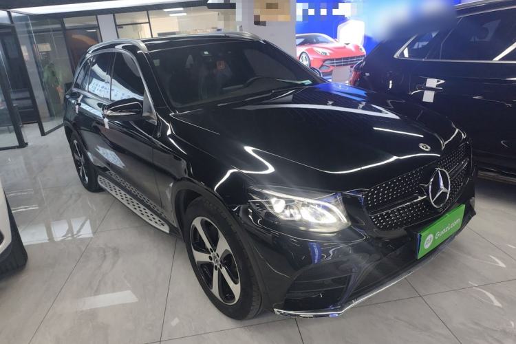 Used Mercedes-Benz GLC 2019 Facelift GLC 260 L 4MATIC Luxury Model
