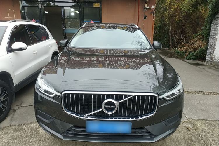 Used Volvo XC60 2019 T5 4x4 Smart Edition China VI Standard
