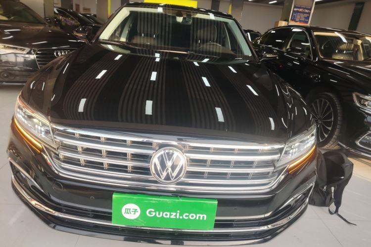 Used Volkswagen Phideon 2021 380TSI Prestige Edition
