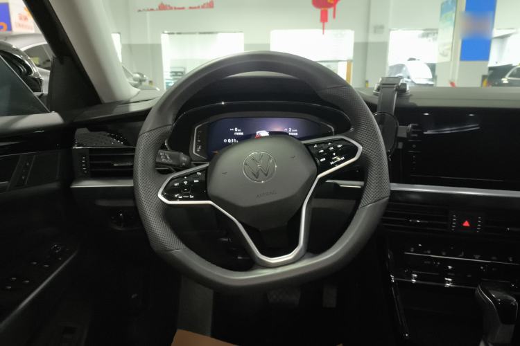 Used Volkswagen Passat 2024 380TSI Starry Dragon Edition
