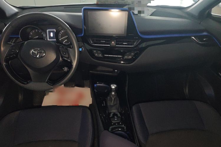 Used Toyota C-HR 2018 2.0L Luxury Sunroof Version China VI Standard
