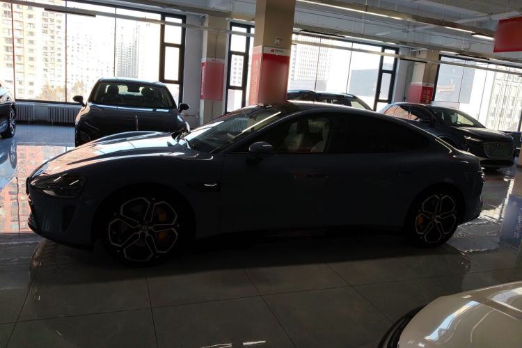 Used  SU7 2024 Four-Wheel Drive Ultra-Long Range Advanced Intelligent Driving Max Edition
