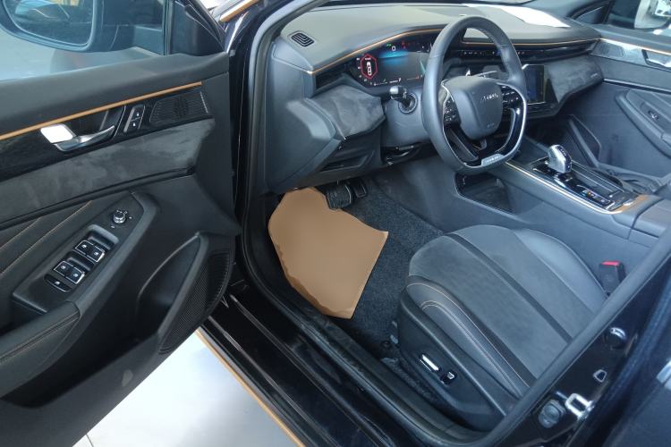 Used Dongfeng Aeolus Yixuan MAX 2021 1.5T Nightbreak Dawn Edition
