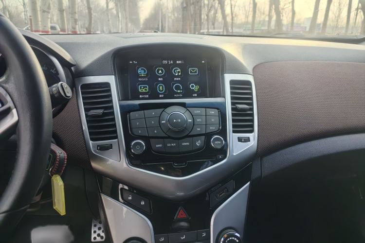 Used Chevrolet Cruze 2013 Hatchback 1.6L Automatic Luxury Model
