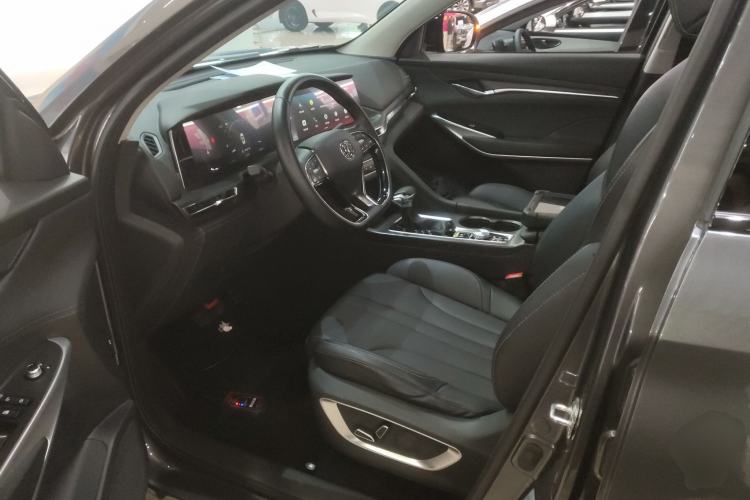 Used Changan CS75 PLUS 2020 1.5T Automatic Luxury Version
