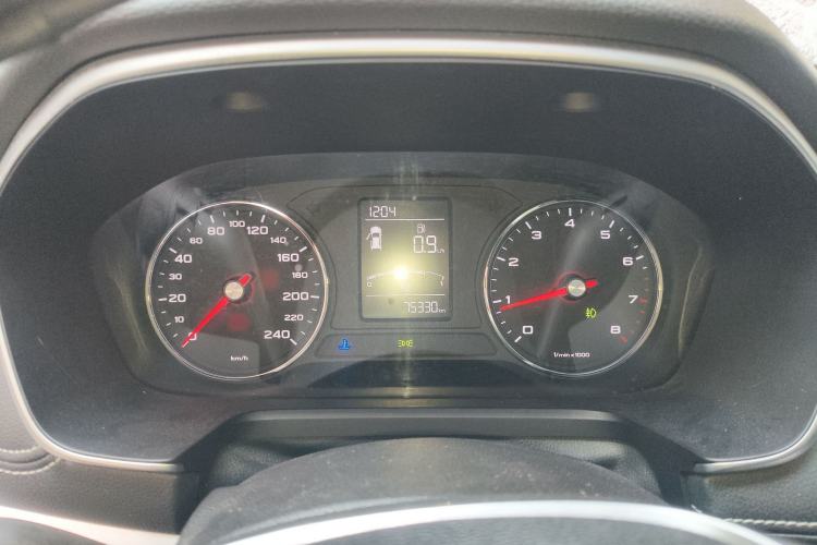 Used Roewe RX5 2019 20T Two-Wheel Drive Manual 4G Connect Platinum Edition
