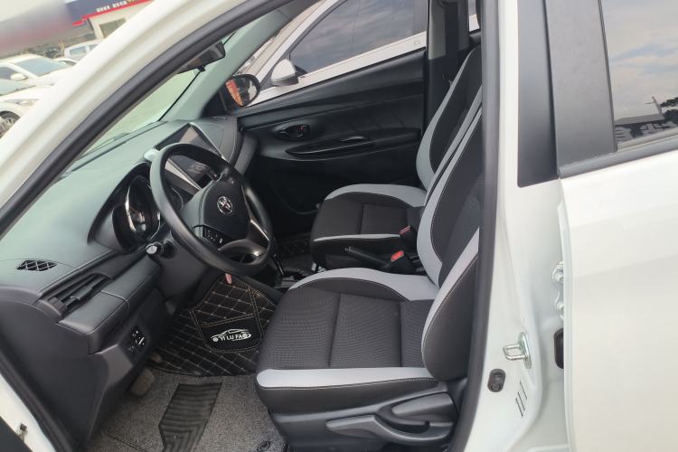 Used Toyota YARiS L 2022 X-Trail 1.5L CVT Leading PLUS Edition
