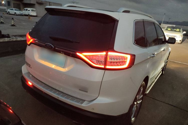 Used Ford Edge 2016 EcoBoost 245 Four-Wheel Drive Titanium 7-Seater
