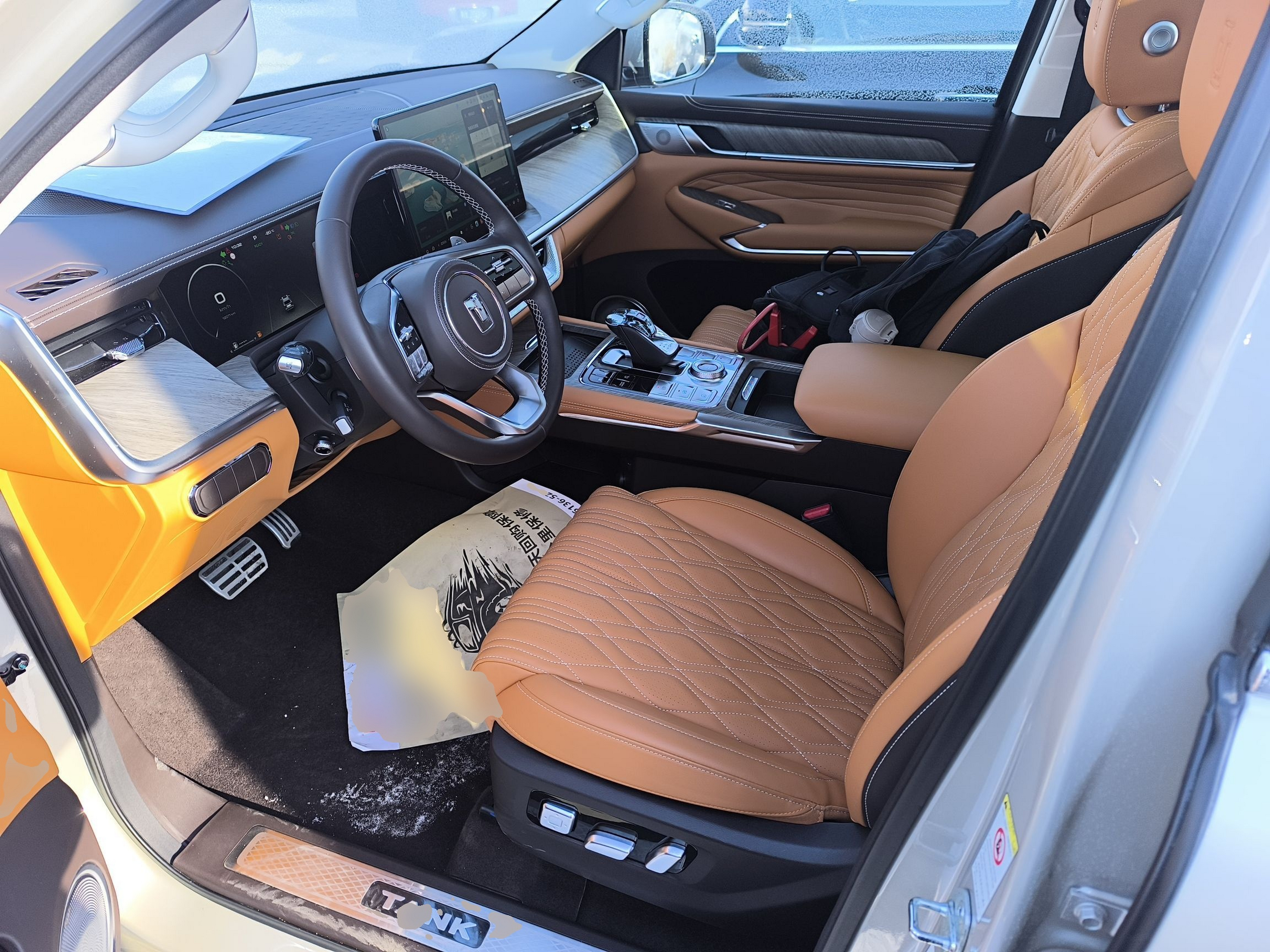 المقاعد الأمامية داخل السيارة