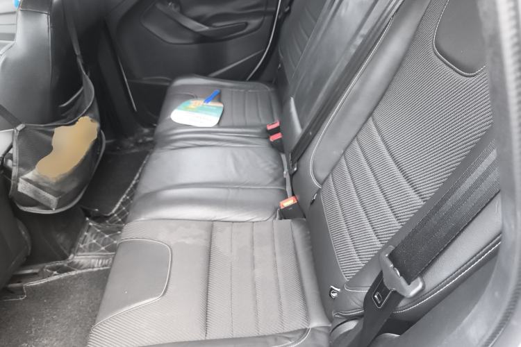 Used Ford Kuga 2013 1.6L GTDi Two-Wheel-Drive Trend Model
