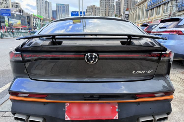 Used Changan UNI-V 2024 1.5T Prestige Sport Edition
