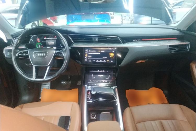 Used Audi e-tron 2019 55 quattro Technology Edition
