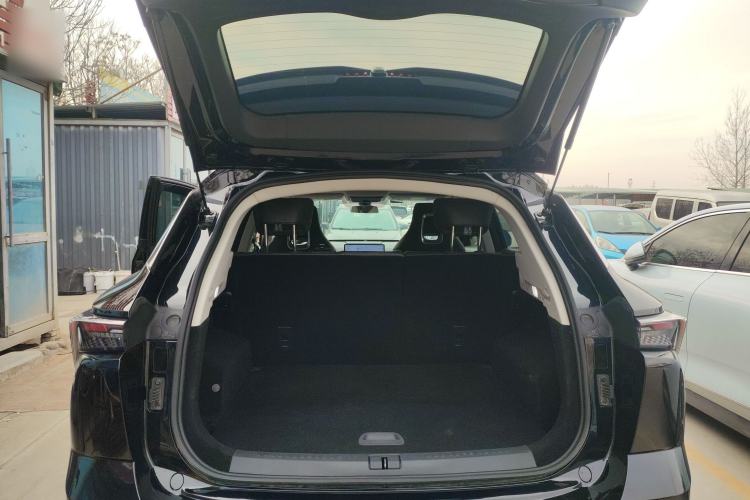 Used JETOUR Dashing 2025 1.5T DCT Youth UP
