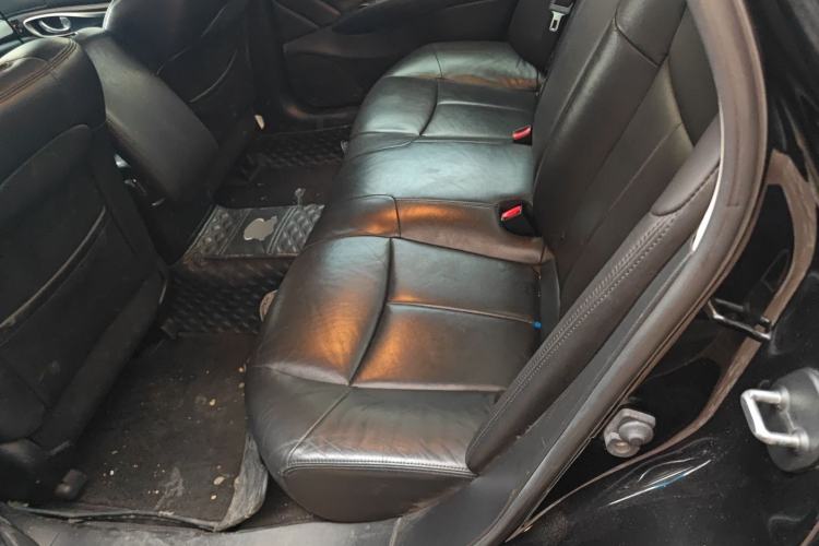 Used Infiniti Q70 2017 Q70L 2.5L Enjoyment Edition
