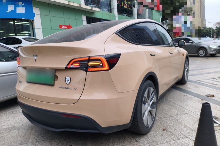 Used Tesla Model Y 2022 Rear-Wheel-Drive Version
