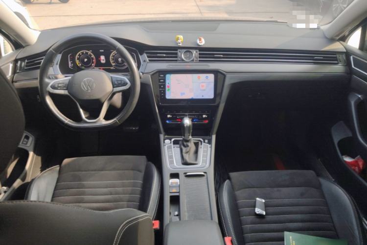 Used Volkswagen Magotan 2021 330TSI DSG 30th Anniversary Edition
