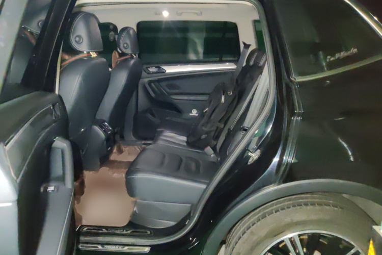 Used Volkswagen Tiguan L 2019 330TSI Automatic Two-Wheel Drive Panoramic Comfort Edition China VI Standard
