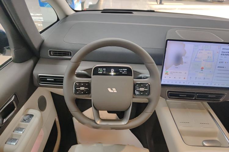 Used Li Auto MEGA 2024 Ultra Model
