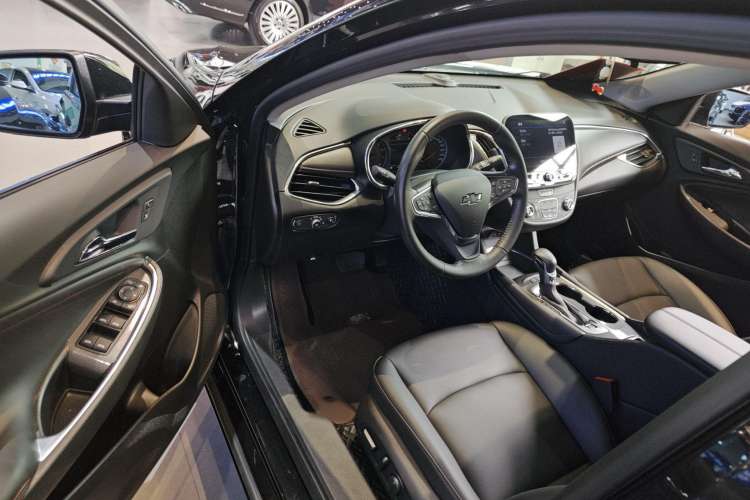 Used Chevrolet Malibu XL 2022 Redline 550T Automatic Sport Edition
