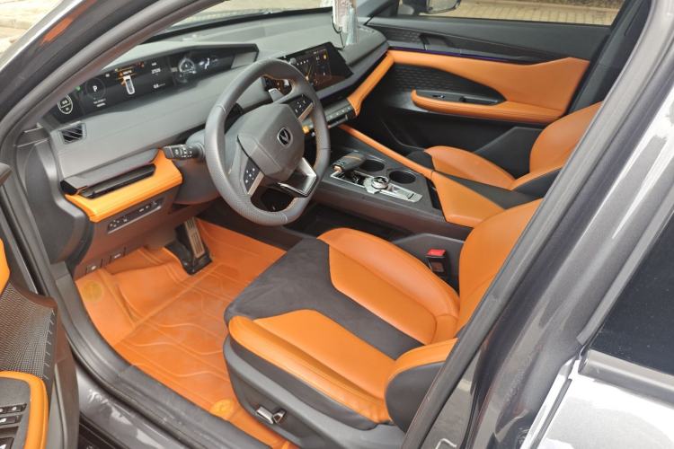 Used Changan UNI-V 2023 1.5T Sport Edition
