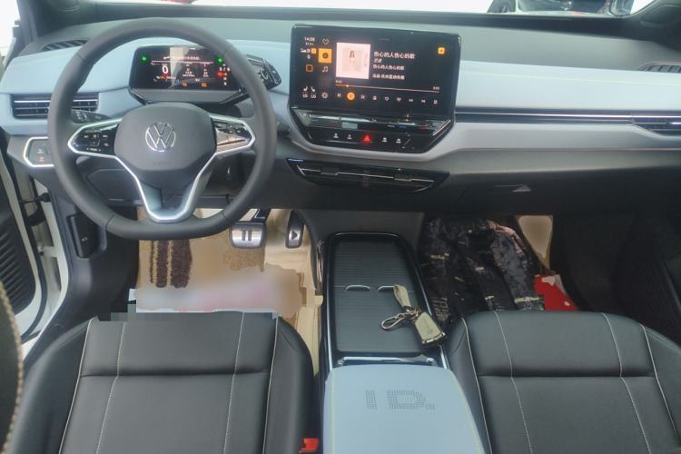 Used Volkswagen ID.4 X 2024 Pure & Smart Edition
